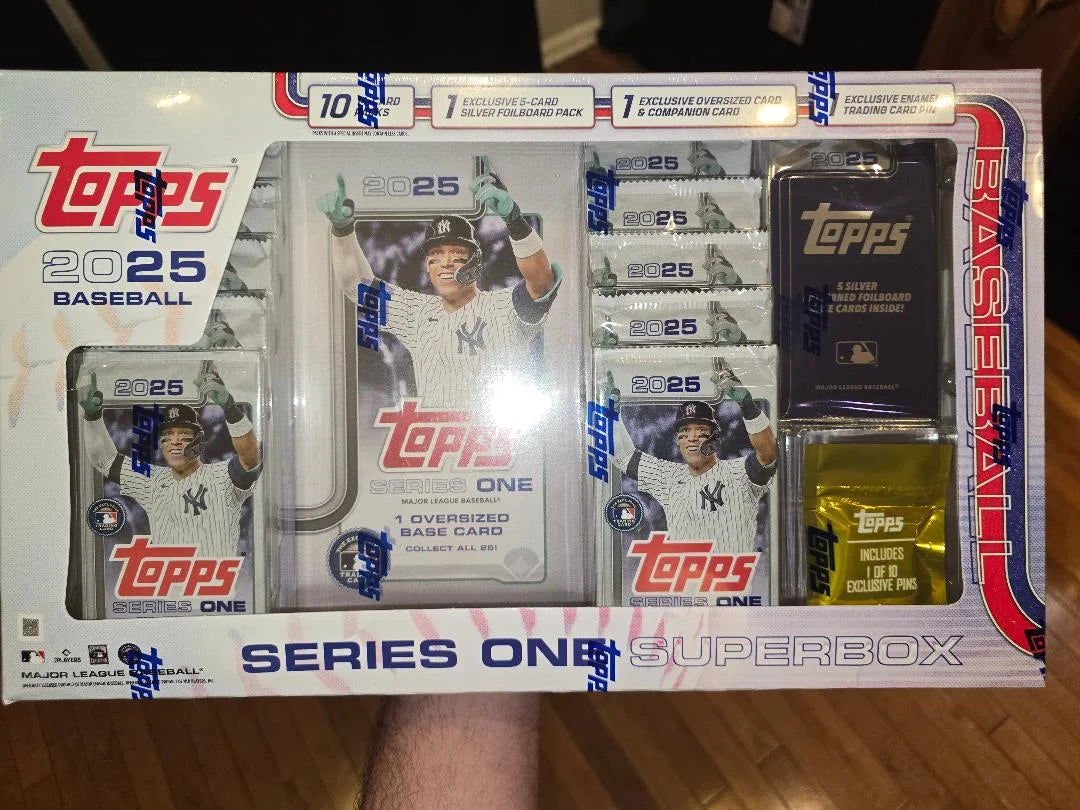 2025  Series 1 Baseball Trading Cards Super Box