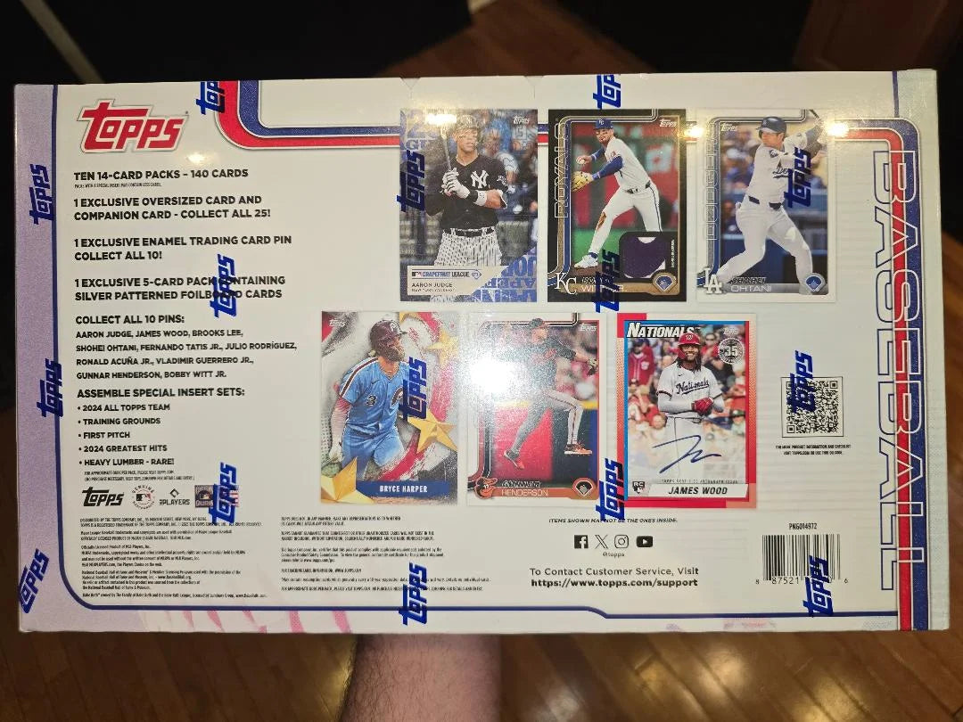 2025  Series 1 Baseball Trading Cards Super Box