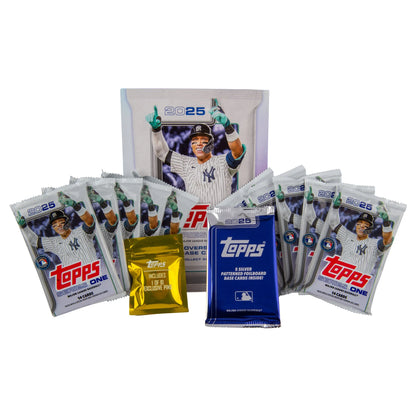 2025  Series 1 Baseball Trading Cards Super Box